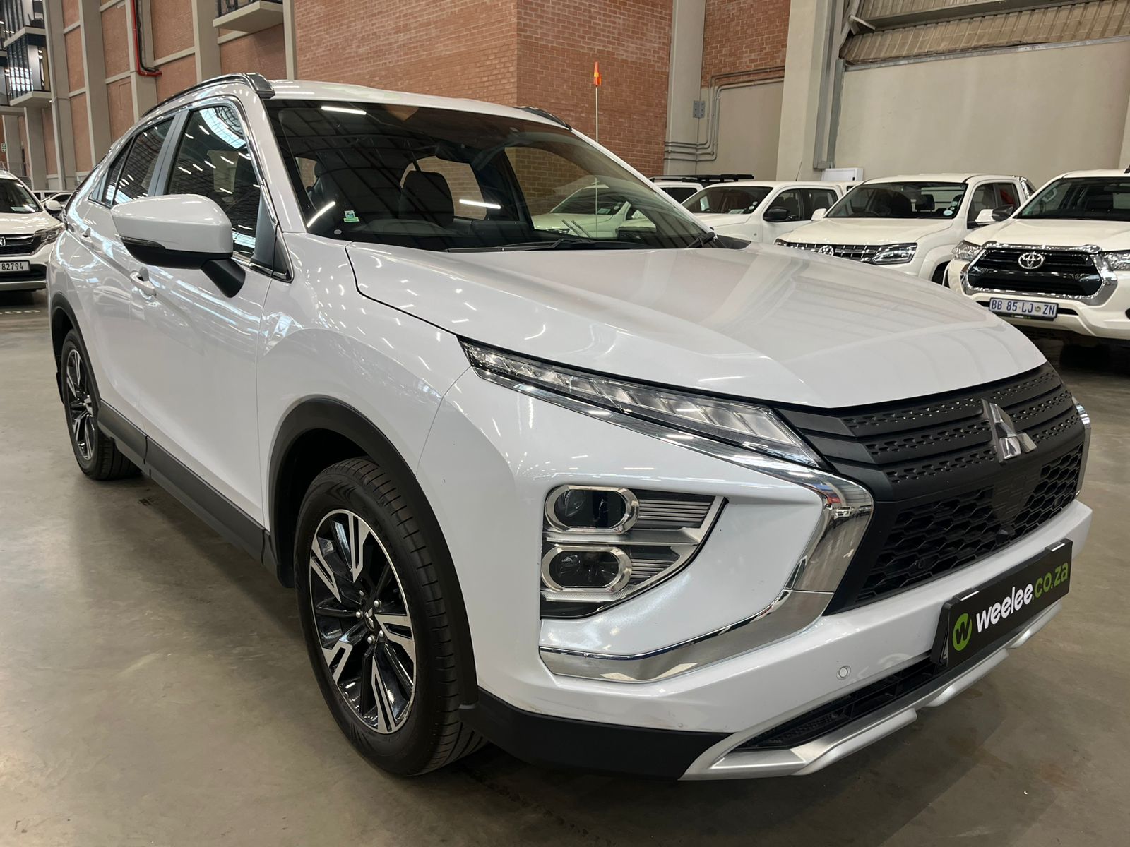 MITSUBISHI ECLIPSE CROSS ECLIPSE CROSS 2.0 GLS CVT